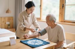 民宿管家月薪破万，为何旺季还是招不到人？